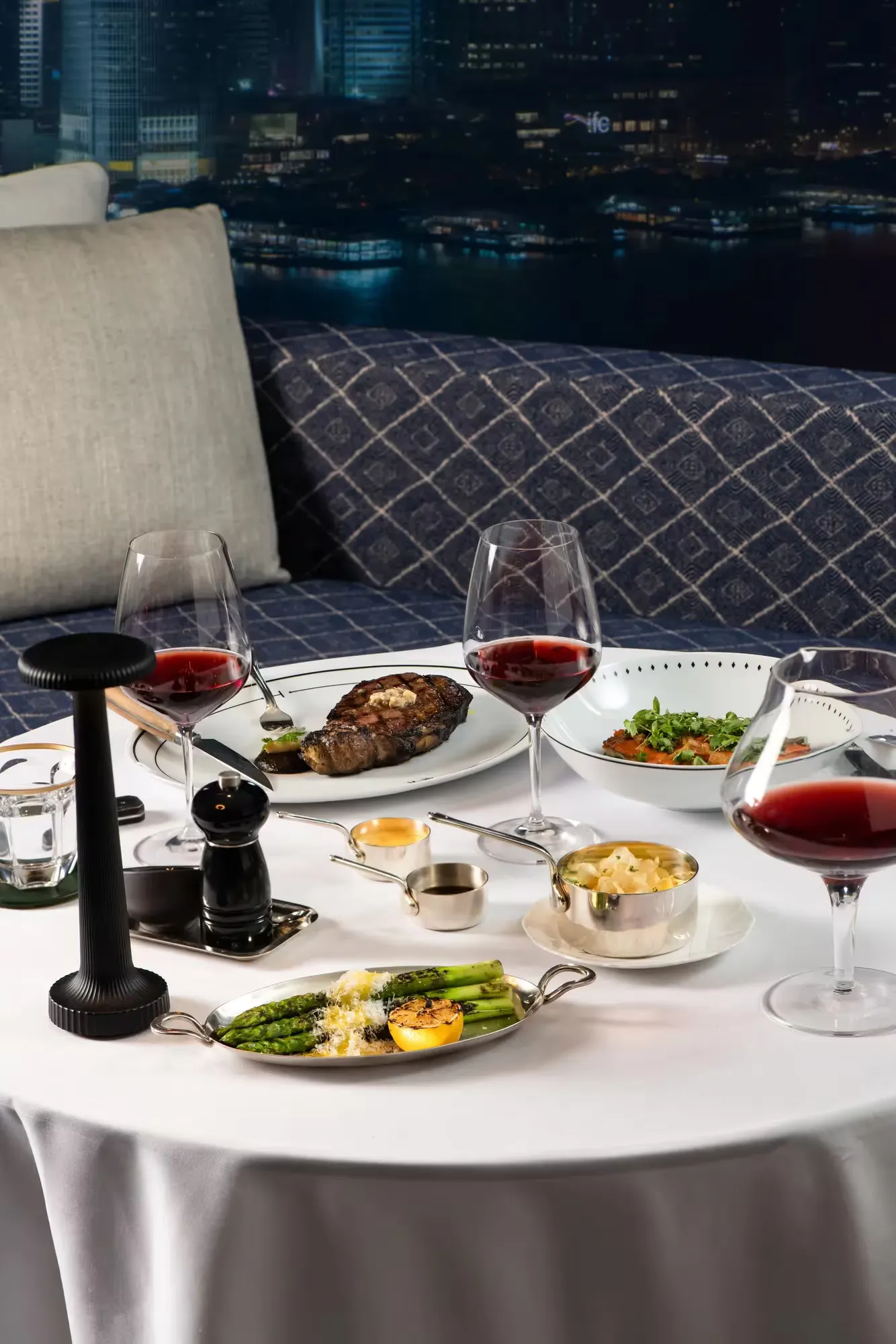 HENRY restaurant at Rosewood Hong Kong