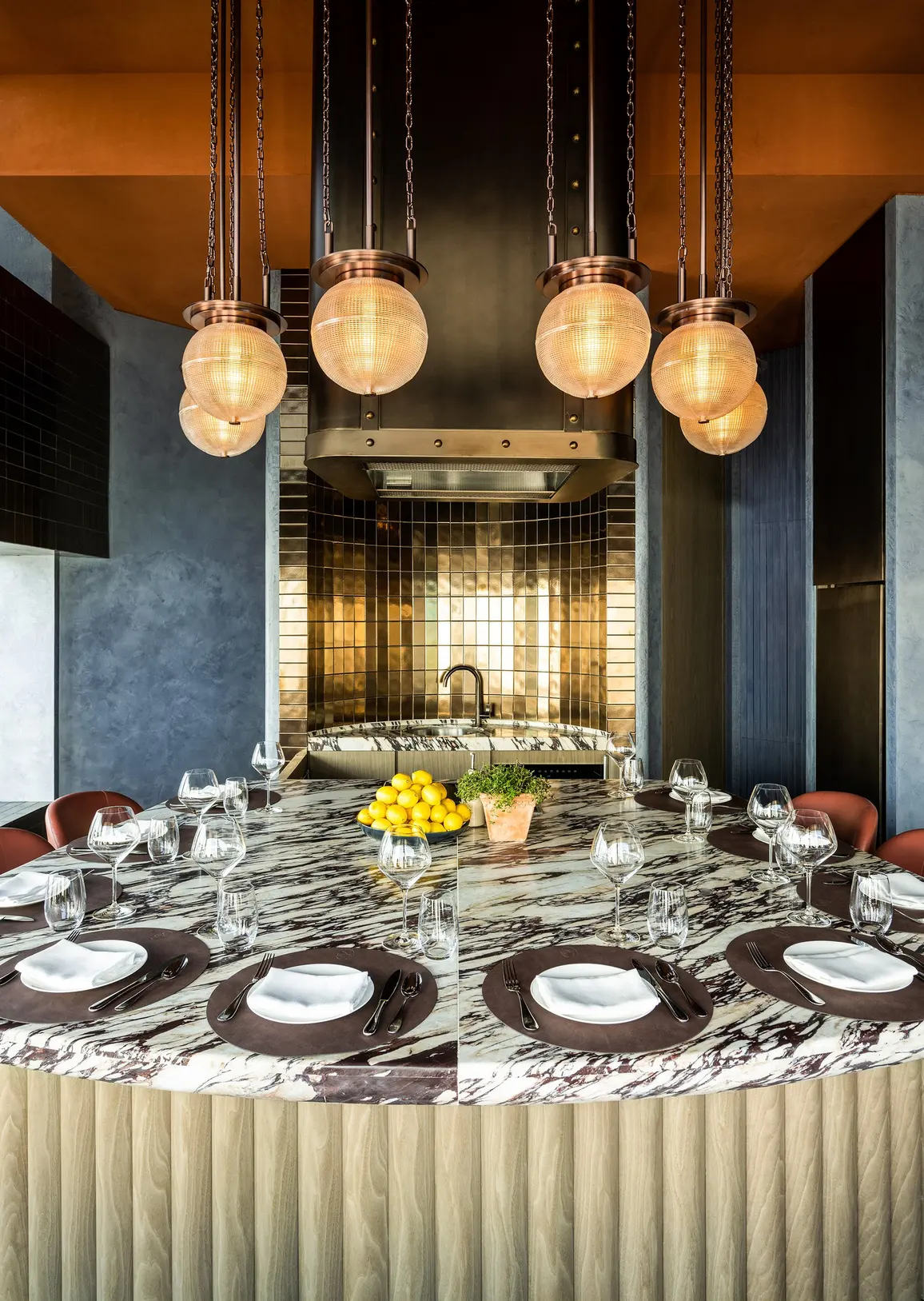 The Upper House — dining, press photograph from the official property site