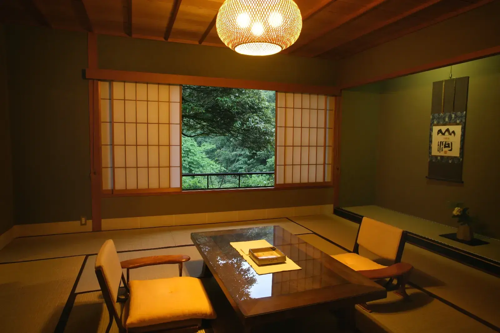 A traditional tatami room interior at Kayotei.