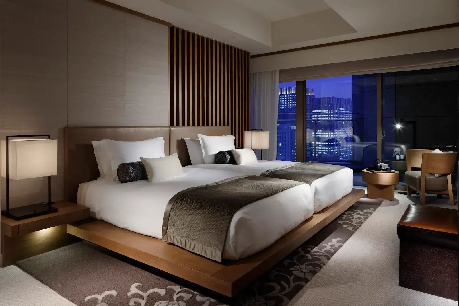 chiyoda suite bedroom at Palace Hotel Tokyo