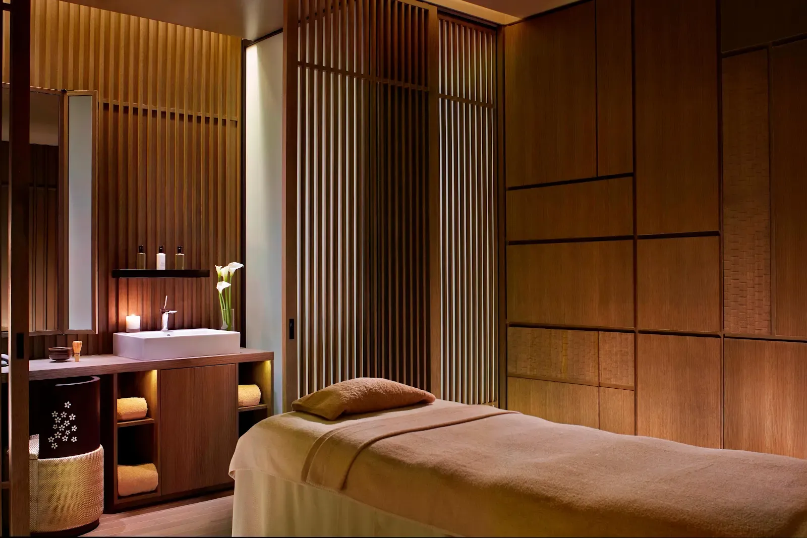 spa treatment room at Ritz Carlton Kyoto
