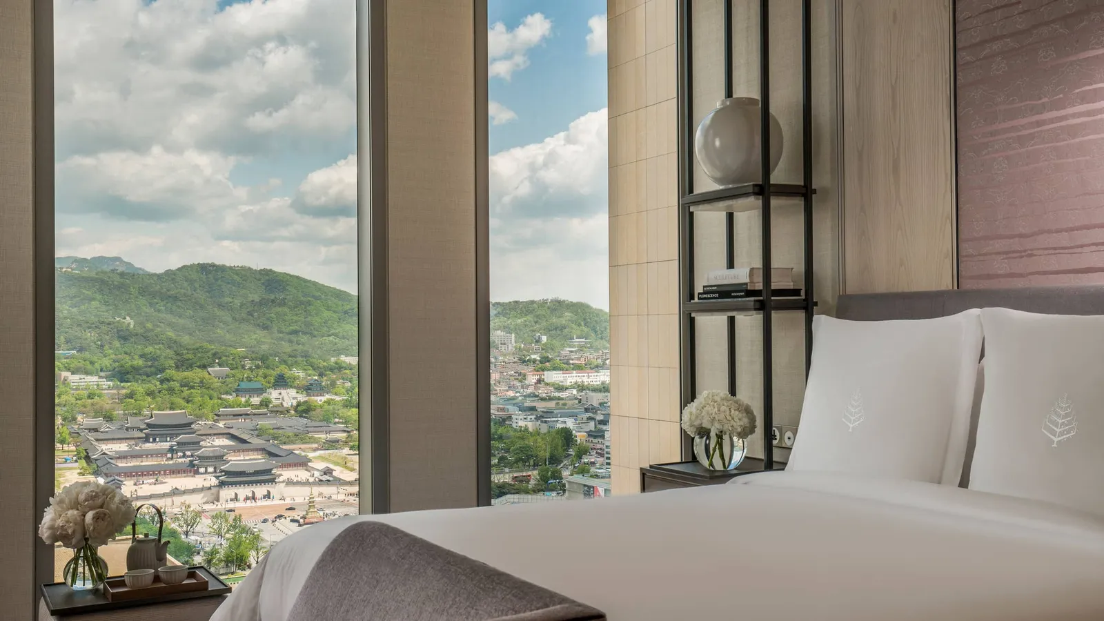Suite interior at Four Seasons Hotel Seoul