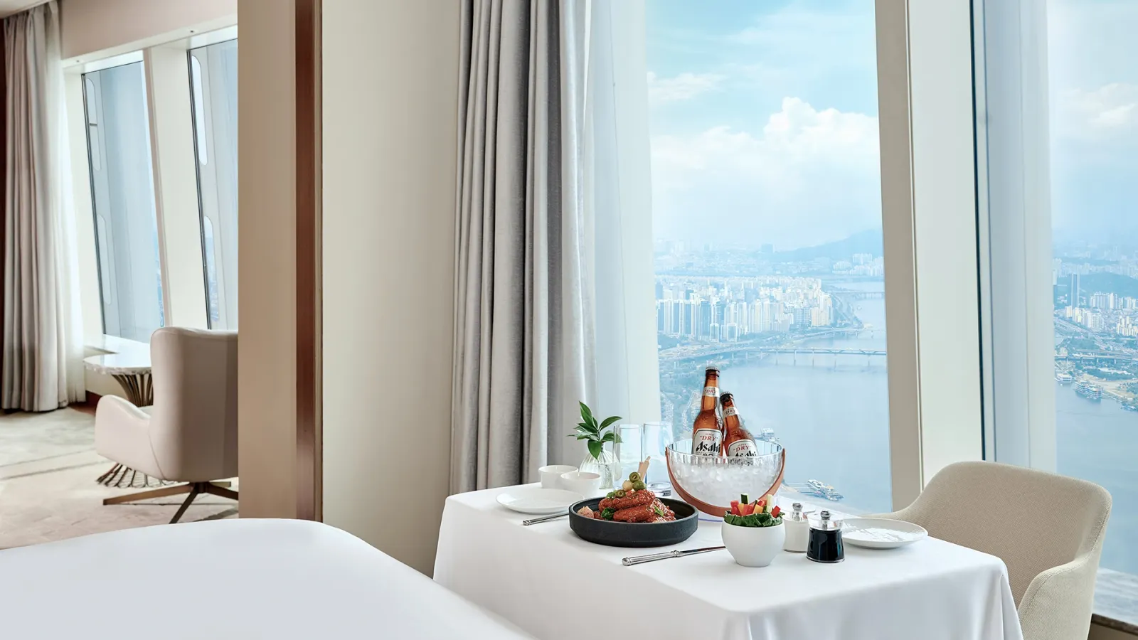 Dining at Signiel Seoul