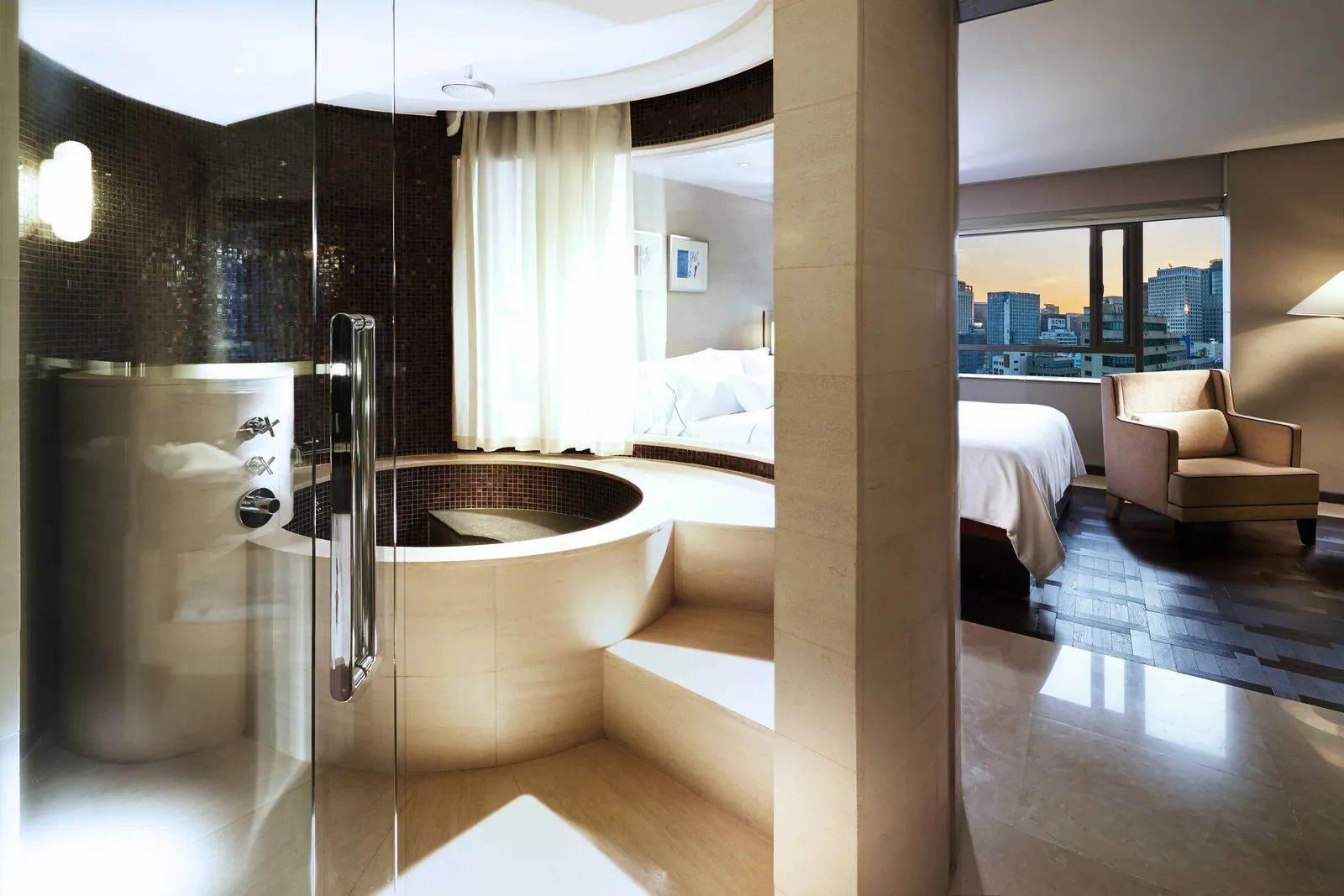 Premium suite at The Chosun Seoul