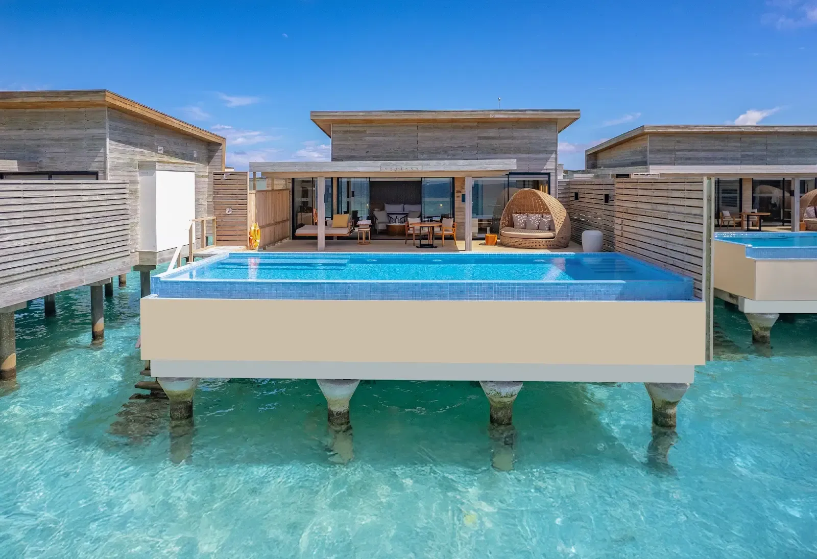 water villa extended at Kuda Villingili
