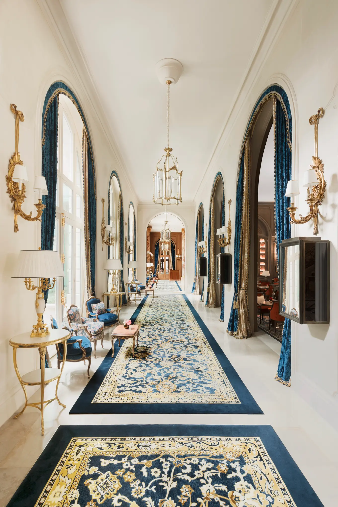 The lobby and corridor at Le Ritz Paris