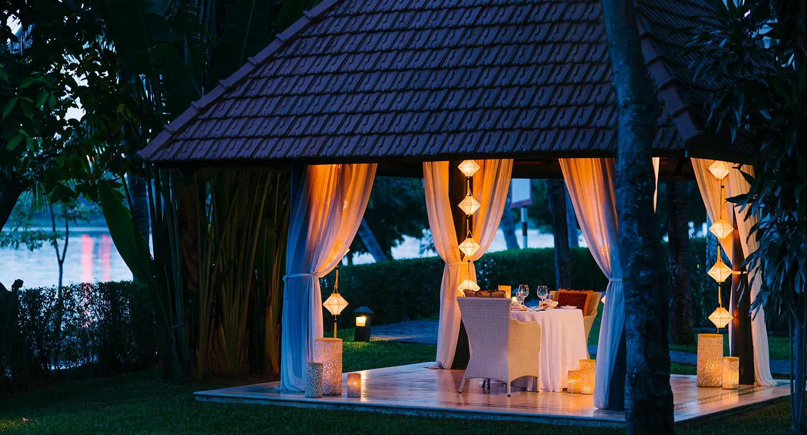 Anantara Hoi An Resort — dining, press photograph from the official property site