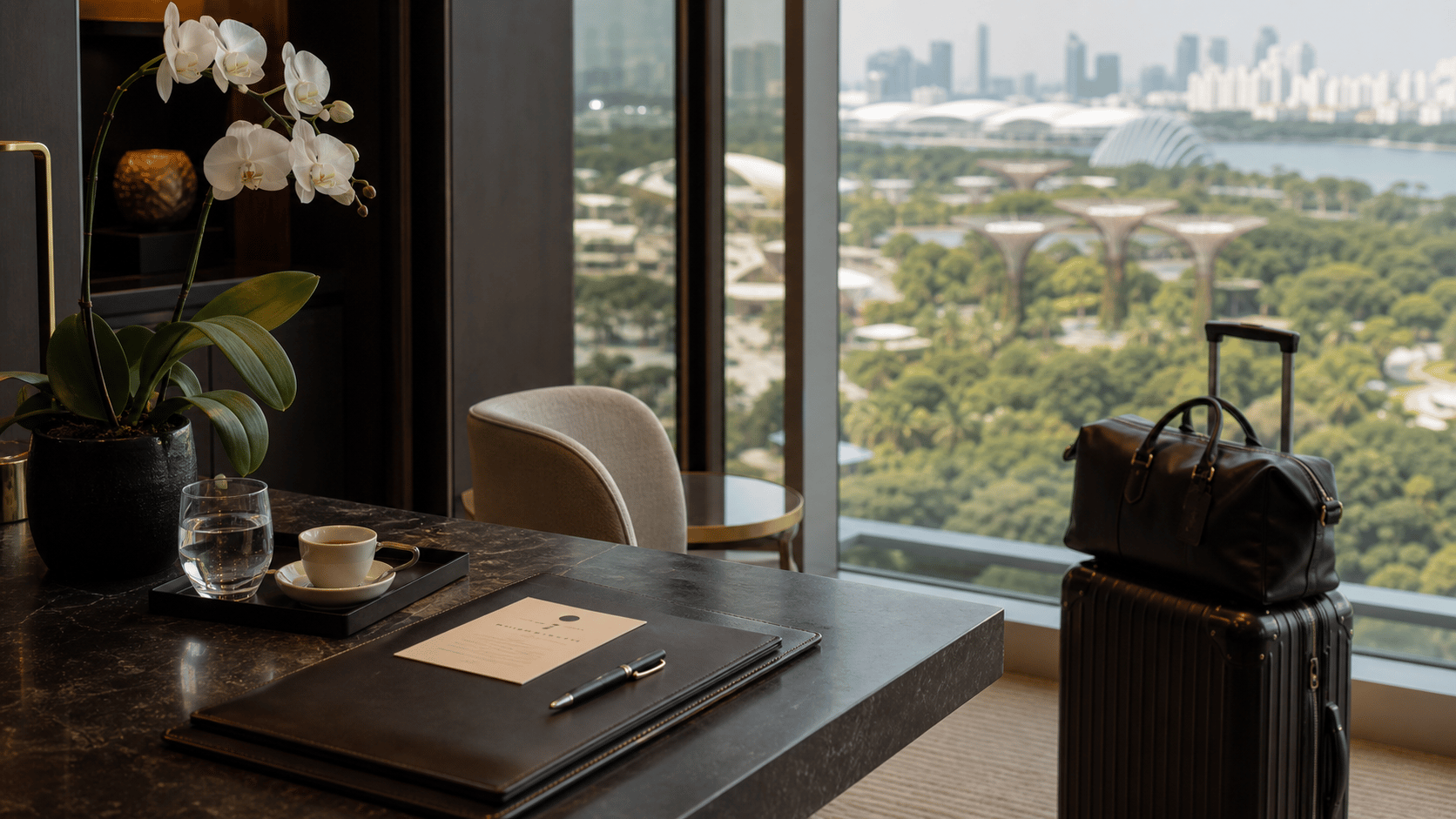 Lifelike VIAIVE Travel Pulse image for Singapore: Marina Bay vs. Orchard Road base decision.