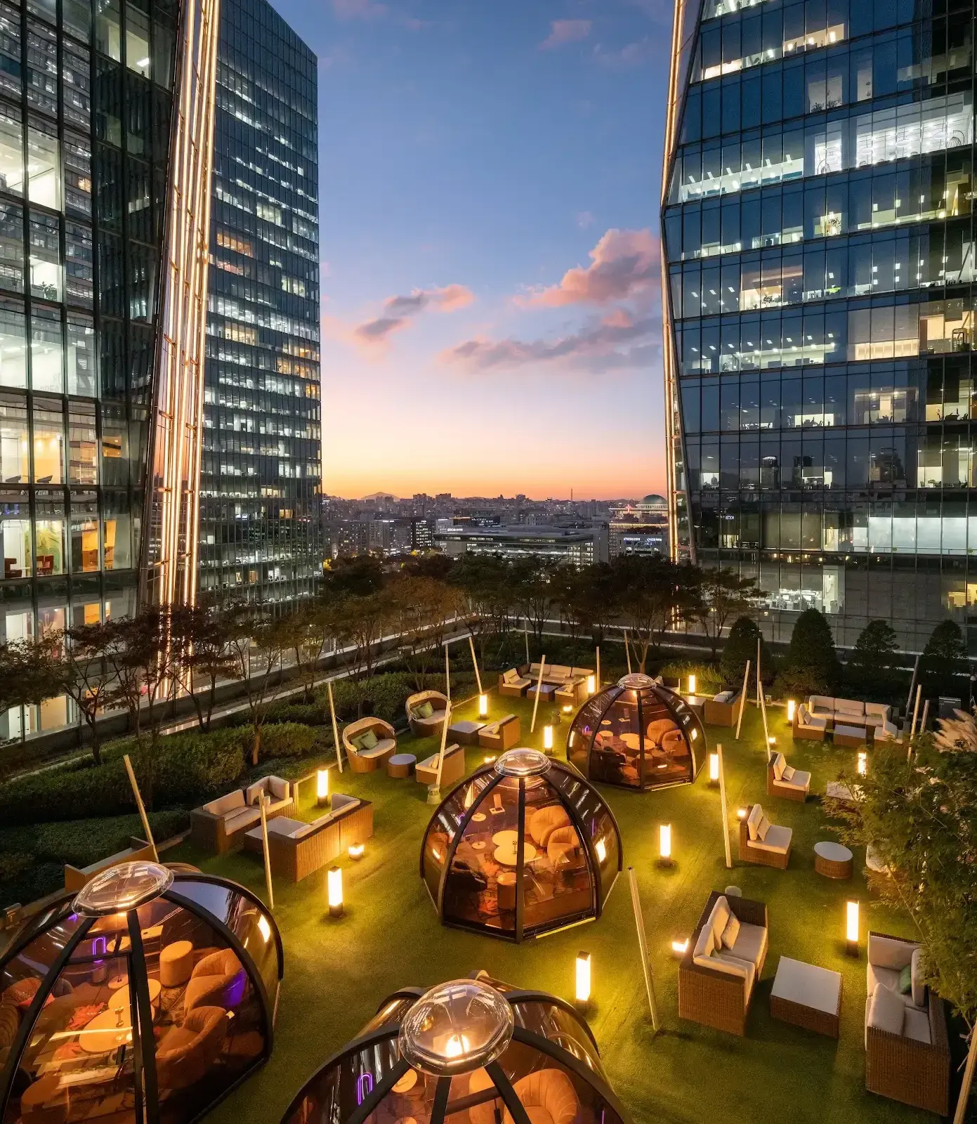 vvertigo exterior hero at Conrad Seoul